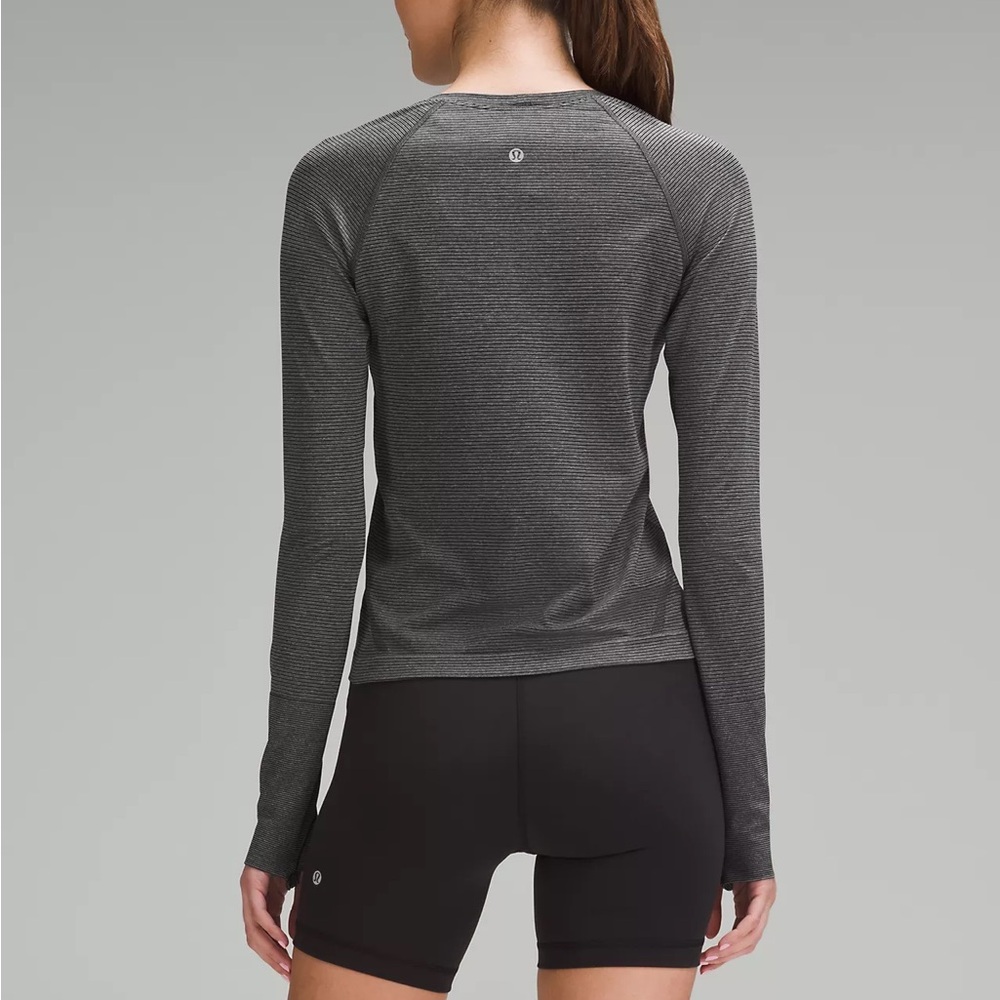 Swiftly Tech Long-Sleeve Shirt 2.0 Waist Length - Picture 4 of 11